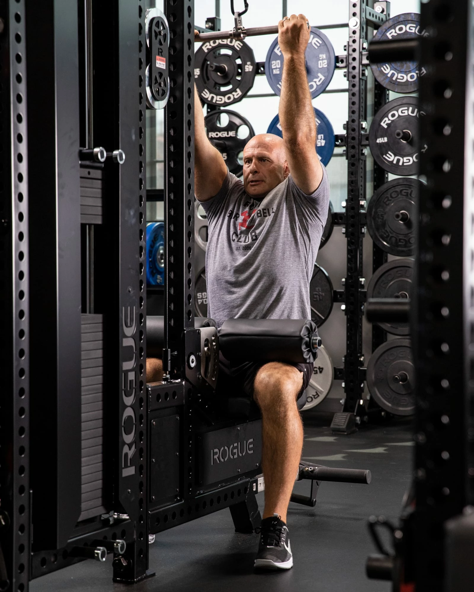 Rogue Fitness Rogue Stainless Straight Lat Bar - Image 3